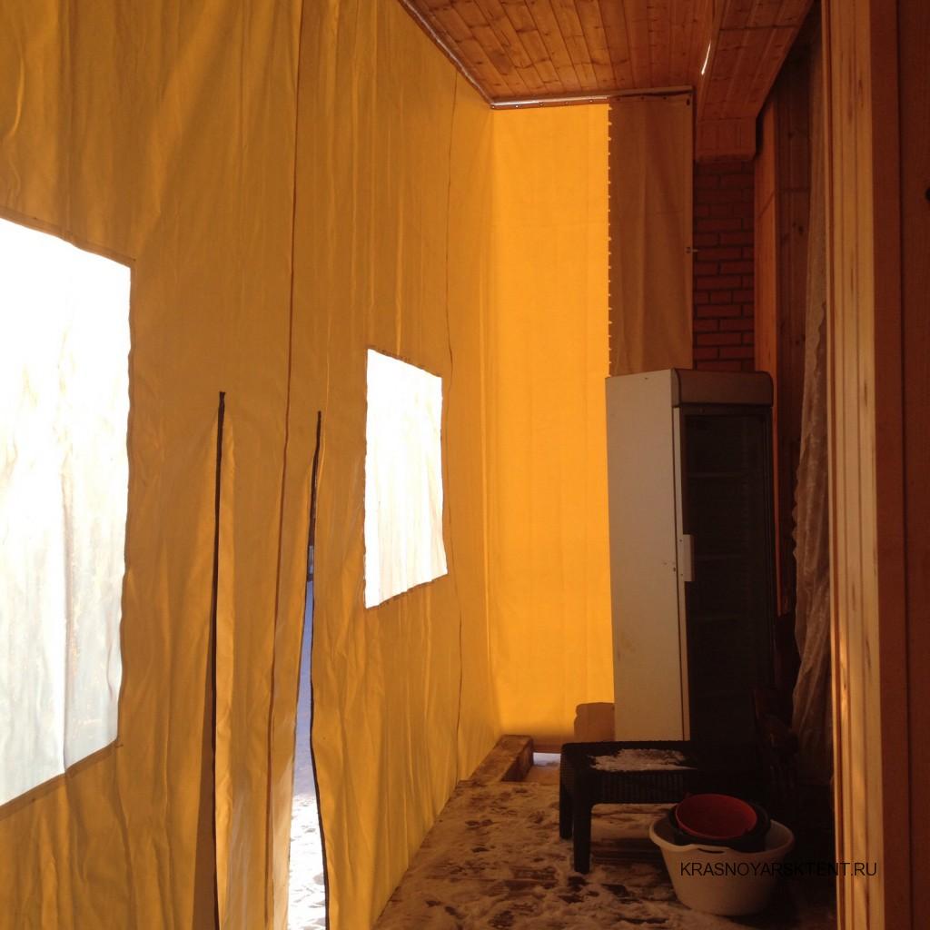Защитные ПВХ-шторы для укрытия веранды